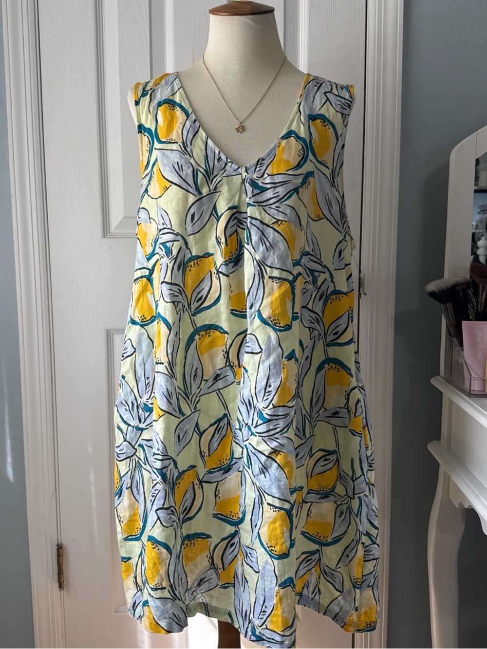 Rachel Zoe Lemon Print V-Neck Sleeveless Sundress in Yellow and Blue
